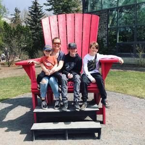 Meet your Posher, Kim